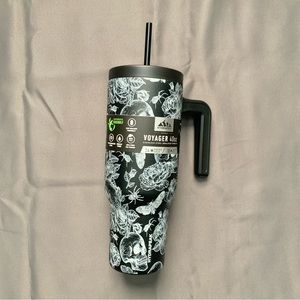 *NEW* HydraPeak SKULLS FLOWER Voyager 40 oz Steel Insulated Tumbler